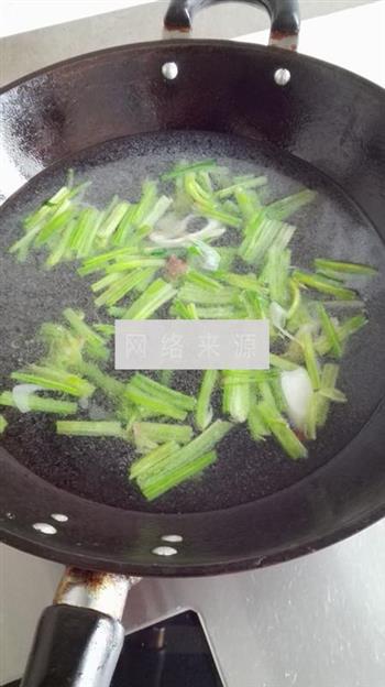 菠菜鸡蛋疙瘩汤怎么做，菠菜鸡蛋疙瘩汤怎么做好吃，菠菜鸡蛋疙瘩汤做法