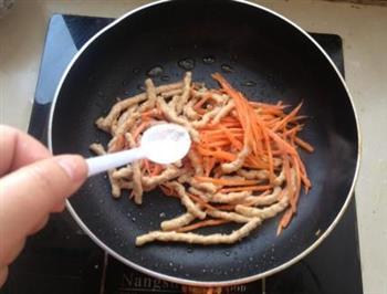 大豆蛋白丝海苔卷怎么做，大豆蛋白丝海苔卷怎么做好吃，大豆蛋白丝海苔卷做法