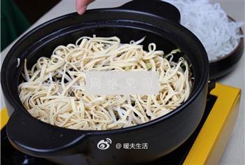 砂锅土豆粉怎么做，砂锅土豆粉怎么做好吃，砂锅土豆粉做法