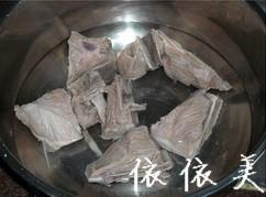 清热滋润的老黄瓜眉豆猪骨汤怎么做，清热滋润的老黄瓜眉豆猪骨汤怎么做好吃，清热滋润的老黄瓜眉豆猪骨汤做法