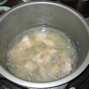 排骨馄饨饺子锅怎么做，排骨馄饨饺子锅怎么做好吃，排骨馄饨饺子锅做法