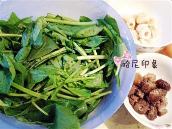 海参珠圆菠菜汤怎么做，海参珠圆菠菜汤怎么做好吃，海参珠圆菠菜汤做法