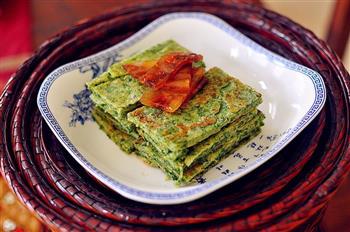 芹菜叶煎饼怎么做，芹菜叶煎饼怎么做好吃，芹菜叶煎饼做法