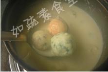 豆腐圆子豆浆锅怎么做，豆腐圆子豆浆锅怎么做好吃，豆腐圆子豆浆锅做法