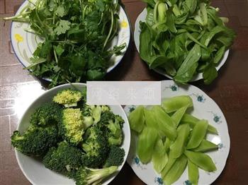 浓汤菌菇火锅怎么做，浓汤菌菇火锅怎么做好吃，浓汤菌菇火锅做法