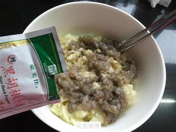 日式虾仁土豆饼怎么做，日式虾仁土豆饼怎么做好吃，日式虾仁土豆饼做法