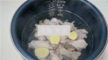 虫草鸡汤怎么做，虫草鸡汤怎么做好吃，虫草鸡汤做法