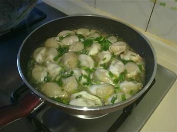 鸡蛋煎饺怎么做，鸡蛋煎饺怎么做好吃，鸡蛋煎饺做法