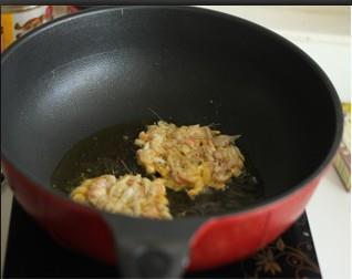 黑椒酥虾饼怎么做，黑椒酥虾饼怎么做好吃，黑椒酥虾饼做法