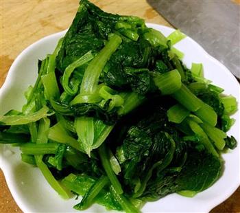 小白菜粉条排骨汤怎么做，小白菜粉条排骨汤怎么做好吃，小白菜粉条排骨汤做法