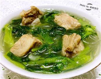 小白菜粉条排骨汤怎么做，小白菜粉条排骨汤怎么做好吃，小白菜粉条排骨汤做法