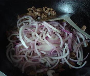 新疆风味披萨怎么做，新疆风味披萨怎么做好吃，新疆风味披萨做法