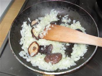 松露鸡汁调味饭怎么做，松露鸡汁调味饭怎么做好吃，松露鸡汁调味饭做法