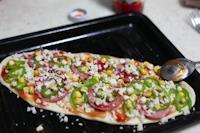 薄饼火腿pizza怎么做，薄饼火腿pizza怎么做好吃，薄饼火腿pizza做法