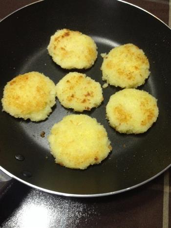 芝心土豆泥饼怎么做，芝心土豆泥饼怎么做好吃，芝心土豆泥饼做法