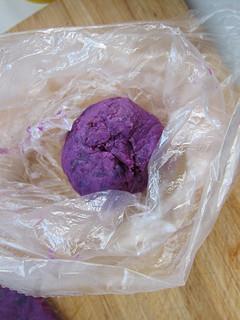 奶香紫薯芝麻饼怎么做，奶香紫薯芝麻饼怎么做好吃，奶香紫薯芝麻饼做法
