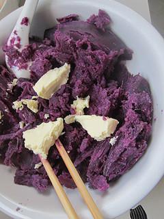 奶香紫薯芝麻饼怎么做，奶香紫薯芝麻饼怎么做好吃，奶香紫薯芝麻饼做法