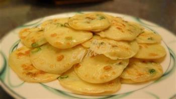 奶香葱花饼怎么做，奶香葱花饼怎么做好吃，奶香葱花饼做法