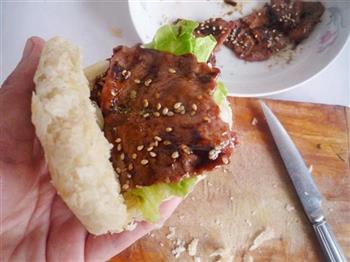 烧饼夹里脊怎么做，烧饼夹里脊怎么做好吃，烧饼夹里脊做法