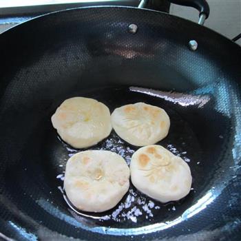 土豆馅煎饼怎么做，土豆馅煎饼怎么做好吃，土豆馅煎饼做法