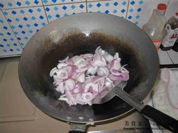 肉糜蘑菇豆腐汤怎么做，肉糜蘑菇豆腐汤怎么做好吃，肉糜蘑菇豆腐汤做法