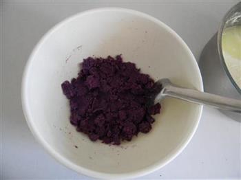 沙拉椰蓉紫薯糕怎么做，沙拉椰蓉紫薯糕怎么做好吃，沙拉椰蓉紫薯糕做法