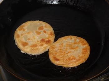 老式葱油饼怎么做，老式葱油饼怎么做好吃，老式葱油饼做法