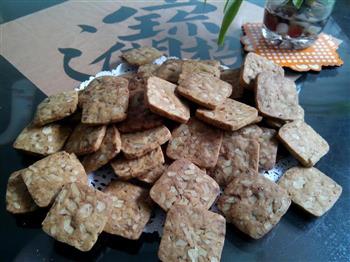 红糖核桃饼干怎么做，红糖核桃饼干怎么做好吃，红糖核桃饼干做法