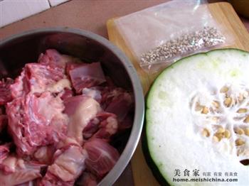 冬瓜薏米鸭肉汤怎么做，冬瓜薏米鸭肉汤怎么做好吃，冬瓜薏米鸭肉汤做法