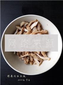 榨菜肉丝米线怎么做，榨菜肉丝米线怎么做好吃，榨菜肉丝米线做法