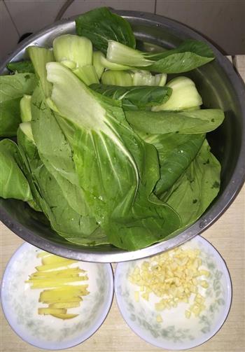 白灼油菜怎么做，白灼油菜怎么做好吃，白灼油菜做法