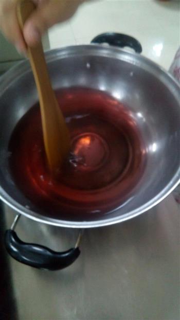 红酒果冻的制作怎么做，红酒果冻的制作怎么做好吃，红酒果冻的制作做法
