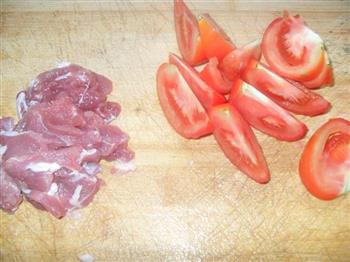 西红柿瘦肉汤怎么做，西红柿瘦肉汤怎么做好吃，西红柿瘦肉汤做法
