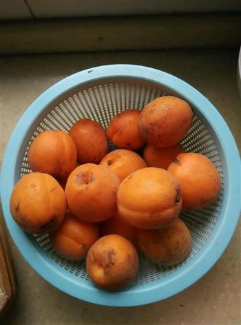 酸甜可口杏罐头怎么做，酸甜可口杏罐头怎么做好吃，酸甜可口杏罐头做法