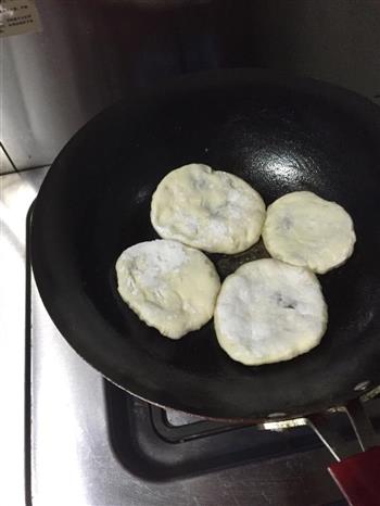 绿豆煎饼怎么做，绿豆煎饼怎么做好吃，绿豆煎饼做法