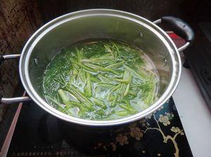 茴香豆腐汤怎么做，茴香豆腐汤怎么做好吃，茴香豆腐汤做法