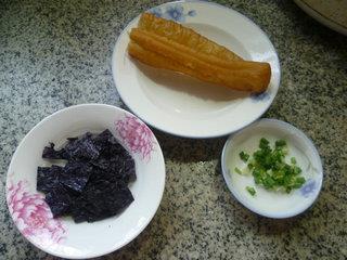 油条紫菜汤怎么做，油条紫菜汤怎么做好吃，油条紫菜汤做法