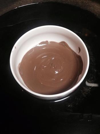 冻干草莓巧克力怎么做，冻干草莓巧克力怎么做好吃，冻干草莓巧克力做法