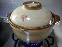 黄花菜腐竹排骨汤怎么做，黄花菜腐竹排骨汤怎么做好吃，黄花菜腐竹排骨汤做法