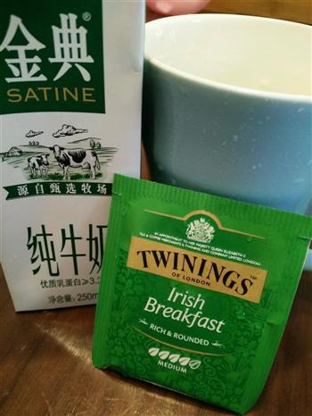 超速成奶茶怎么做，超速成奶茶怎么做好吃，超速成奶茶做法