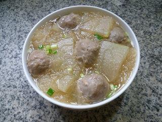 冬瓜牛肉丸粉丝汤怎么做，冬瓜牛肉丸粉丝汤怎么做好吃，冬瓜牛肉丸粉丝汤做法