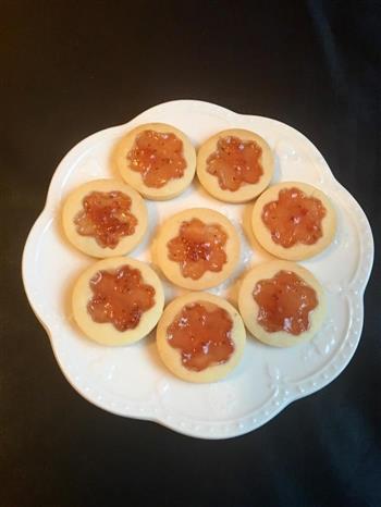 草莓果酱樱花饼干怎么做，草莓果酱樱花饼干怎么做好吃，草莓果酱樱花饼干做法