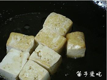 一碗香煎豆腐怎么做，一碗香煎豆腐怎么做好吃，一碗香煎豆腐做法