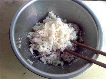 荸荠鱼饼怎么做，荸荠鱼饼怎么做好吃，荸荠鱼饼做法