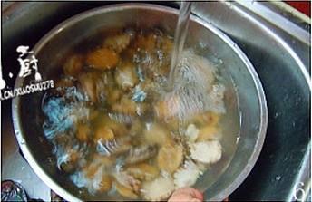 鲜鲍鱼鸡汤怎么做，鲜鲍鱼鸡汤怎么做好吃，鲜鲍鱼鸡汤做法
